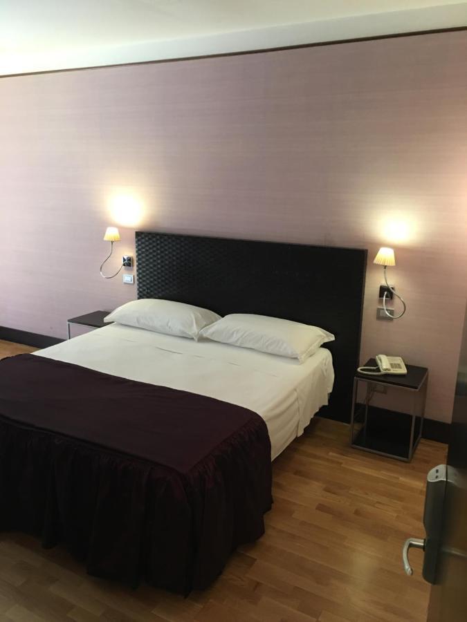 Mh Design Hotel Νάπολη Εξωτερικό φωτογραφία