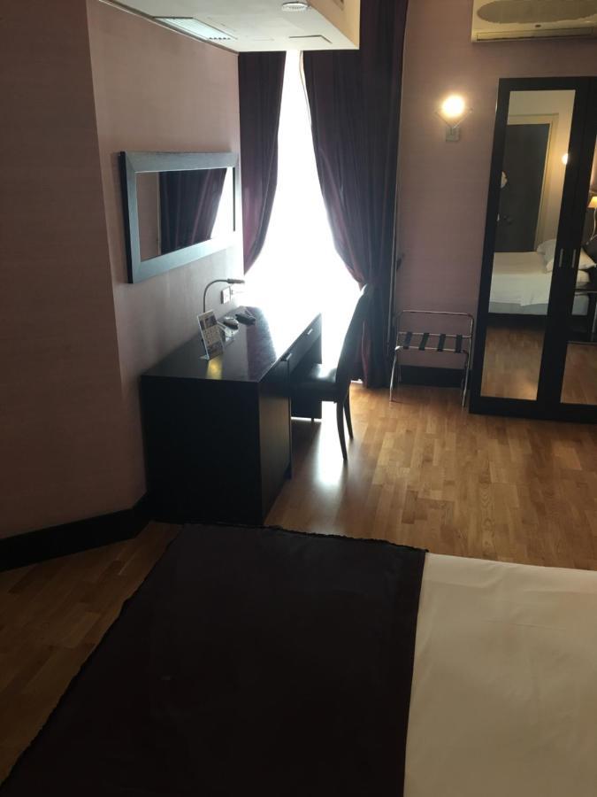 Mh Design Hotel Νάπολη Εξωτερικό φωτογραφία