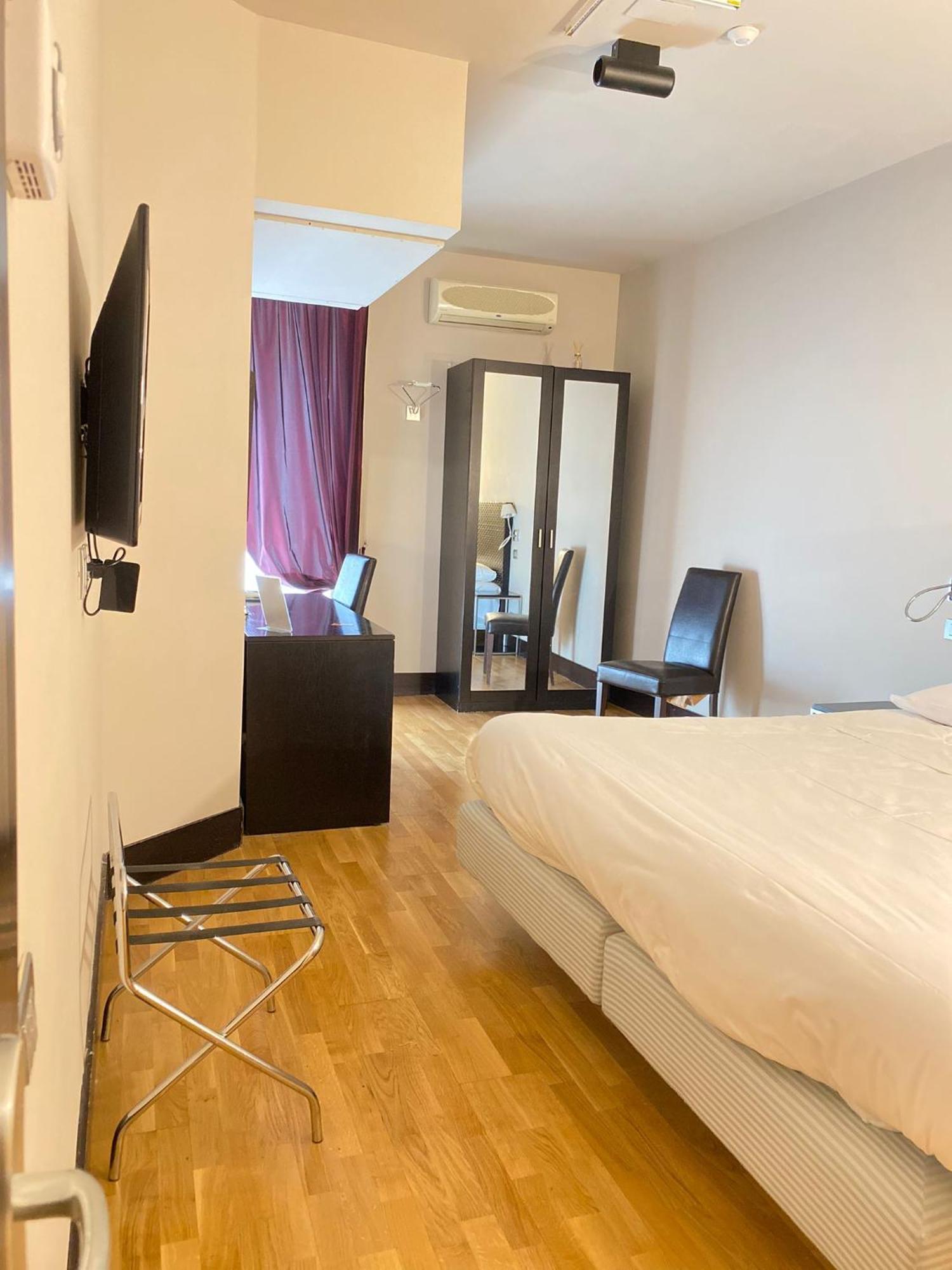 Mh Design Hotel Νάπολη Εξωτερικό φωτογραφία